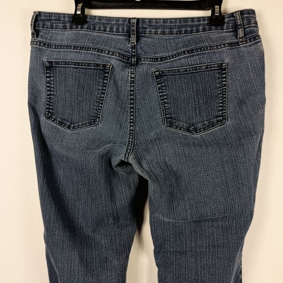 Liz Claiborne Classic Fit Bootcut Leg Jeans Size 14 36x30 Blue - Picture 9 of 11